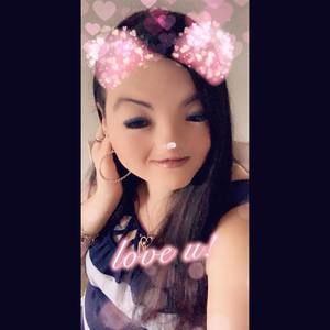 Meet your Posher, Desiray